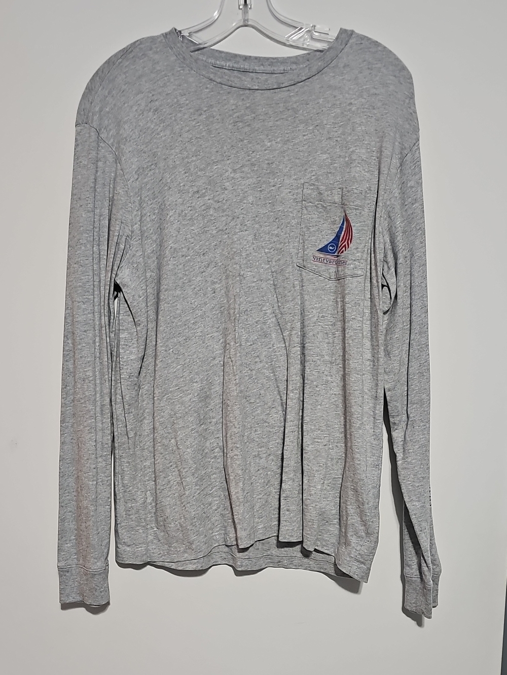 Vineyard Vines Gray Crewneck Tee with Whale Logo Mens S Long Sleeve